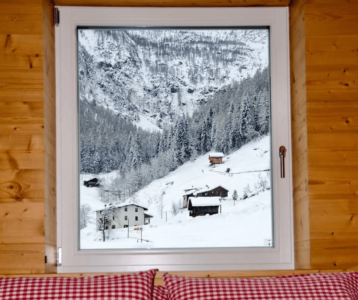 Panorama invernale dalla camera matrimoniale di casa Peter